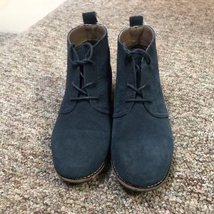 Size 7 1/2 Blue Chukka Boots Women NEVER WORN